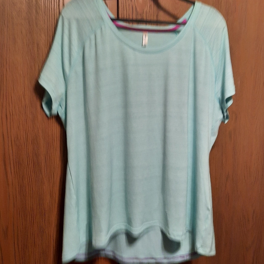 Drifit tee
